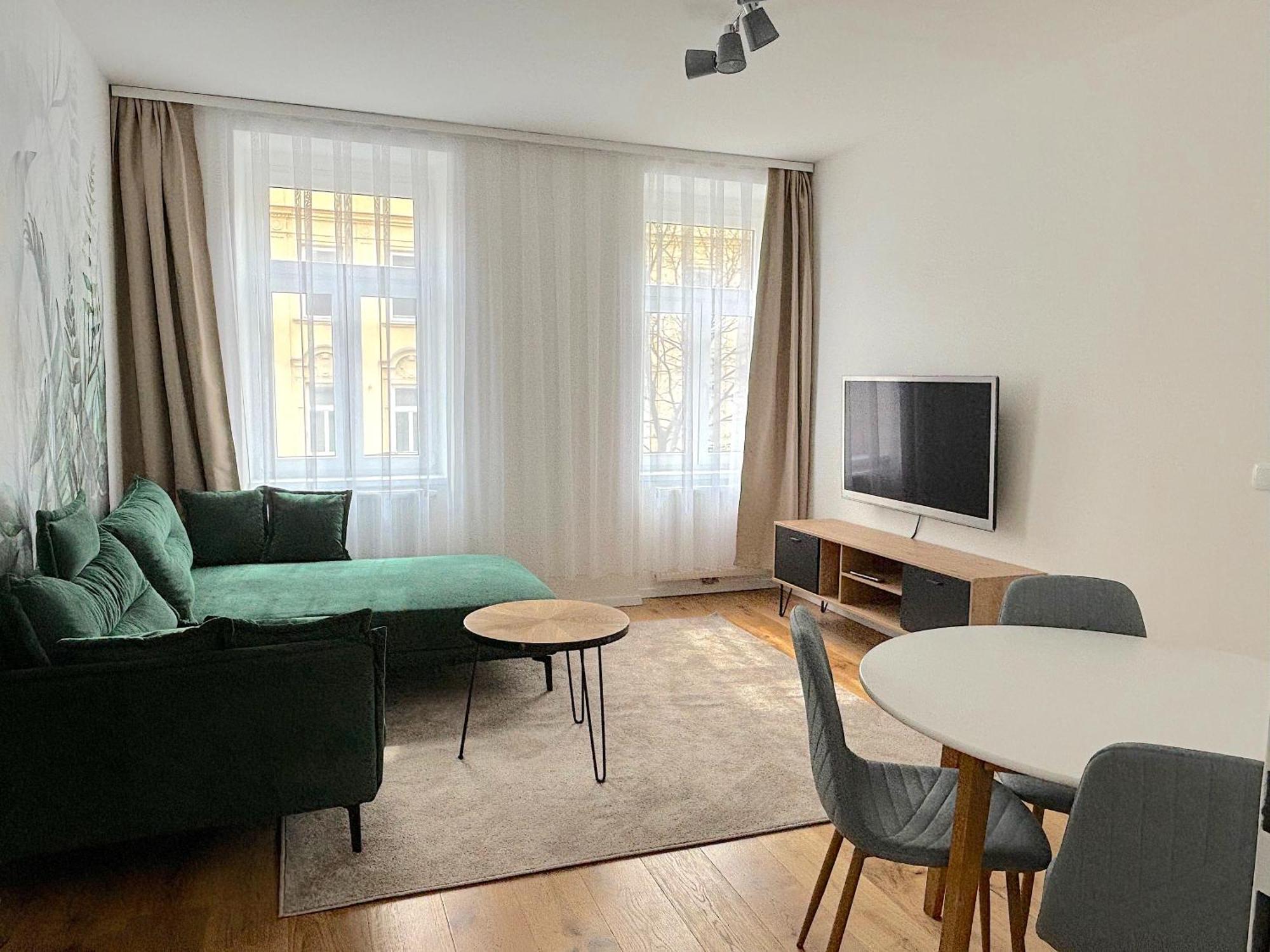 Traumhafte Wohnung Fuer 3, Grosszuegig, Walk In Dusche Βιέννη Εξωτερικό φωτογραφία